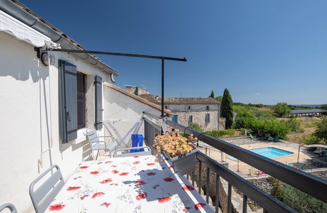 Ferienwohnung 'Bellevue De La Maréchale' mit privatem Pool und WLAN