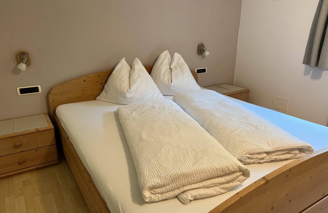 Apartment 'Bergkristall 2' with Mountain View, Shared Garden and Wi-Fi