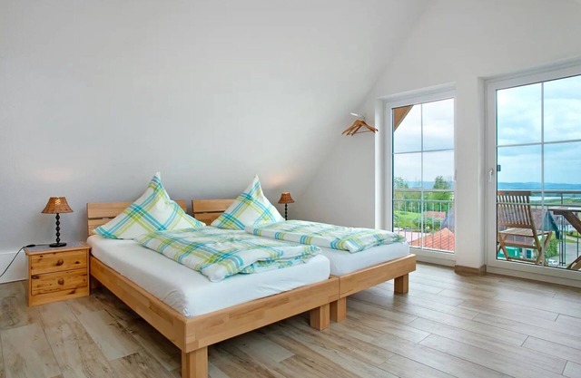 Ferienwohnung 'Bergsuite' mit Bergblick, Gemeinschaftsterrasse und Wi-Fi