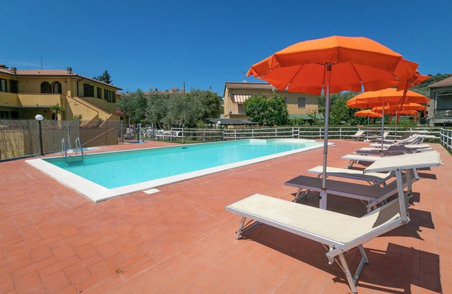 Ferienwohnung Bilocale Canino mit Terrasse, Gemeinschaftspool und WLAN