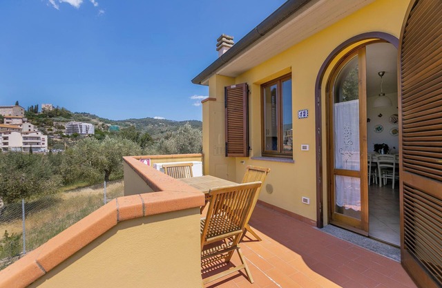 Ferienwohnung "Bilocale Canaiolo" mit Terrasse, Gemeinschaftspool und WLAN
