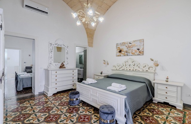 Ferienwohnung 'Bilocale' mit privater Terrasse und Klimaanlage