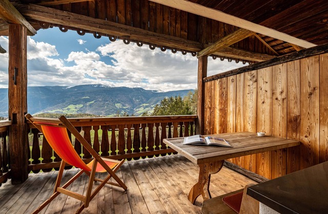 Ferienwohnung 'Biohof Maurer Apt Dorfblick' mit Bergblick, Gemeinschaftsgarten und WLAN