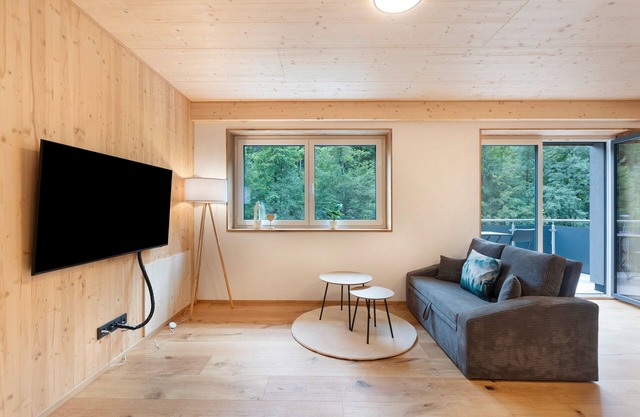 Apartment 'Birke' mit Balkon und WLAN