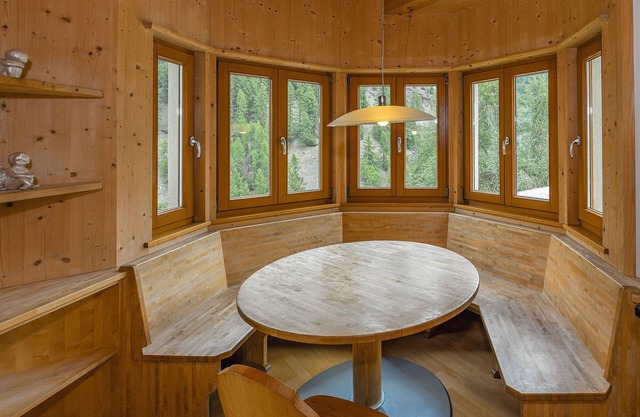 Ferienwohnung 'Brugghof Brugg' mit Bergblick, Balkon und WLAN