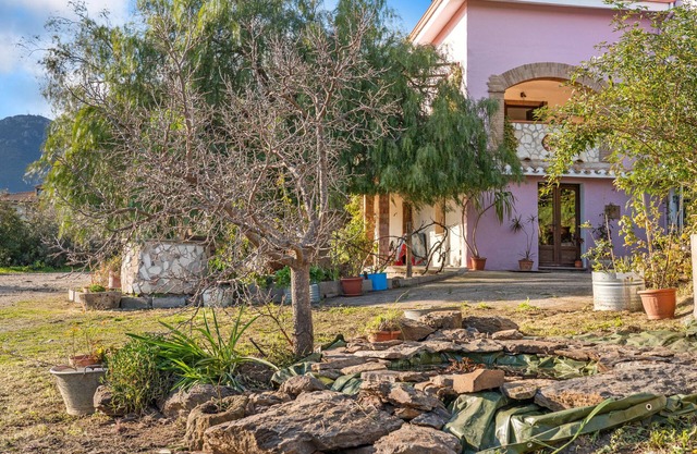 Ferienwohnung 'Bruna's House' mit Bergblick, Gemeinschaftsterrasse und Wi-Fi