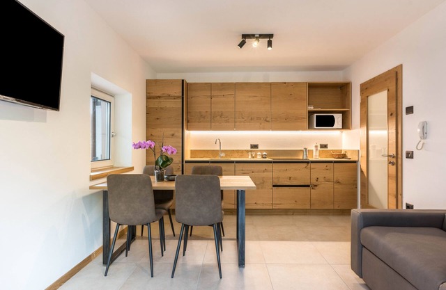 Ferienwohnung 'Campanile Basso' mit Bergblick, Balkon & WLAN