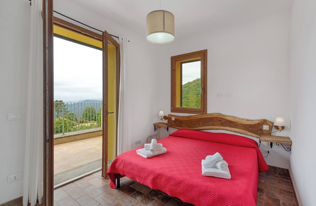 Apartment 'Camera 2' with Mountain View, Private Terrace and Wi-Fi