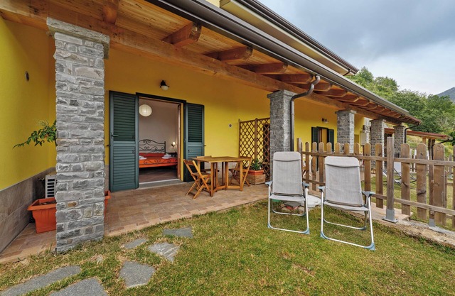Apartment 'Camera 5' with Mountain View, Wi-Fi and Air Conditioning