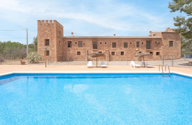 Ferienwohnung 'Casa Cala' mit Bergblick, Gemeinschaftspool und Gemeinschaftsgarten