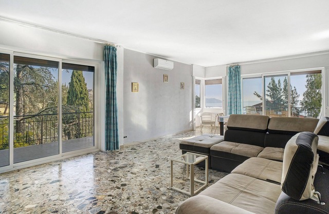 Apartment "Casa Clara" with Sea View, Private Terrace & Wi-Fi