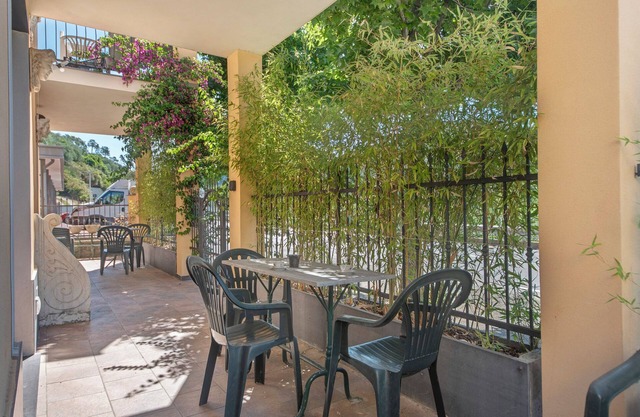 Apartment 'Casa Degli Artisti 1' with Balcony, Wi-Fi and Air Conditioning