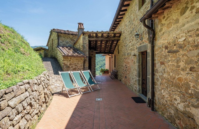 Ferienwohnung 'Casa Di Pietro' mit Bergblick, Gemeinschaftspool und Wi-Fi