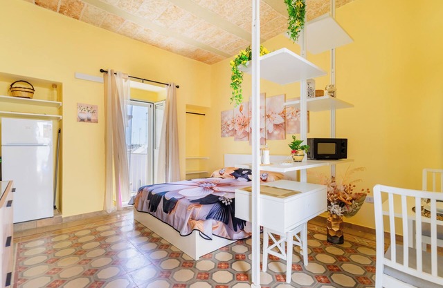 Ferienwohnung 'Casa Donna Sofia' mit Privatterrasse, WLAN und Klimaanlage