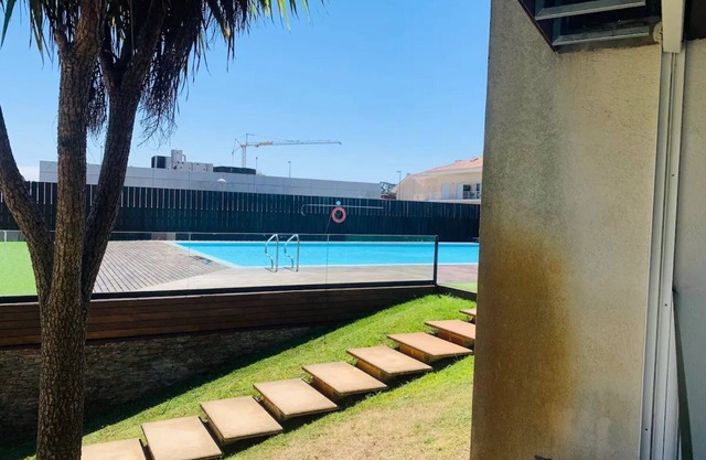 Apartment 'Casa Fãotastic' with Shared Pool, Balcony and Wi-Fi