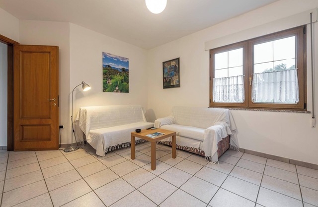 Ferienwohnung Casa Colonia 1 mit Meerblick, gemeinschaftlich genutztem BBQ und WLAN
