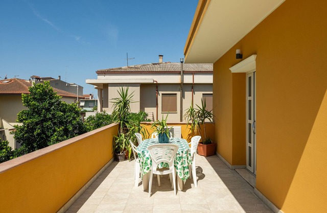 Ferienwohnung 'Casa Laura' mit Privatterrasse, WLAN und Klimaanlage