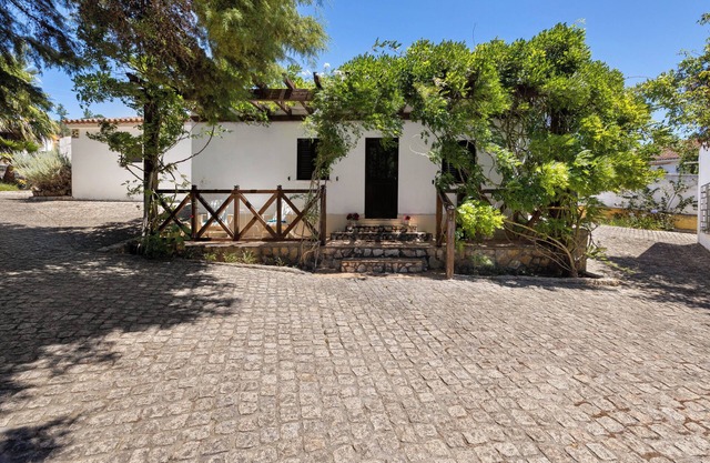 Ferienwohnung 'Casa Retiro' mit Gemeinschaftspool, WLAN und Klimaanlage