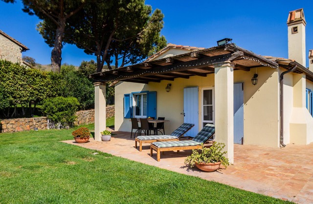 Ferienwohnung 'Casa Rose' mit Meerblick, WLAN und Klimaanlage