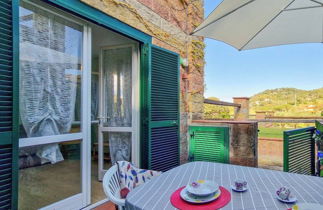 Ferienwohnung 'Casa Sant' Anna' mit Gemeinschaftspool, Privatterrasse und WLAN
