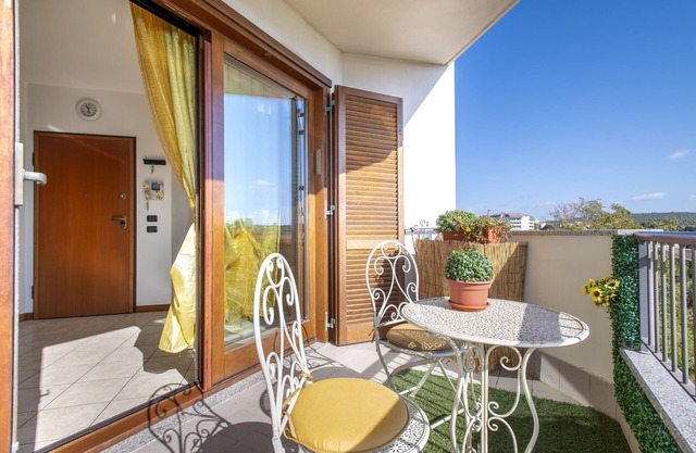 Ferienwohnung 'Casa Vacanze Emma' mit Bergblick, WLAN und Klimaanlage
