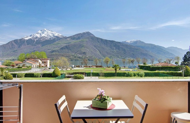Ferienwohnung 'Casa Vacanze Vigna Del Lago' mit Blick auf den See, Gemeinschaftspool und WLAN