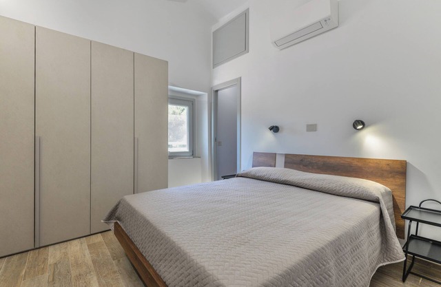 Ferienwohnung 'Casina Napoleonica Con Vista' mit privatem Garten, WLAN und Klimaanlage