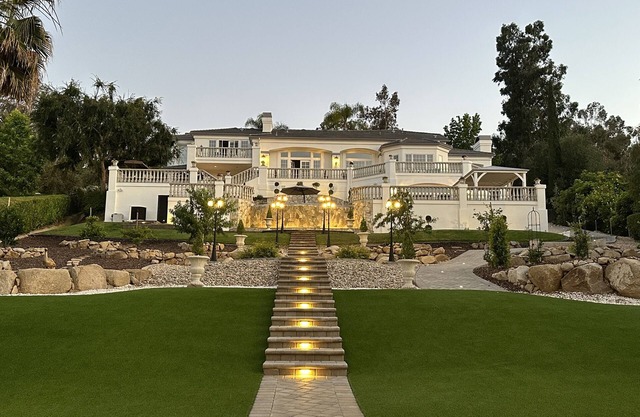 Apartment/Casita Poolside Apartment located in San Diego California Wine Country