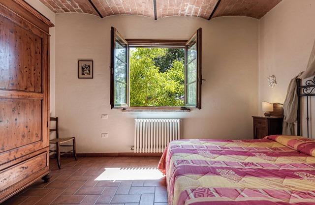 Ferienwohnung 'Cecco Bilenco' mit Gemeinschaftspool, privatem Garten und WLAN