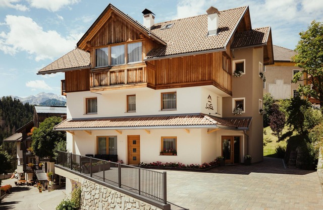 Ferienwohnung Chalet La Flüta Primula mit Bergblick, Balkon und WLAN