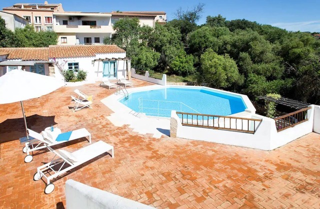 Ferienwohnung "Charmantes Haus in San Pantaleo" mit Gemeinschaftspool, A/C, WLAN & Terrasse