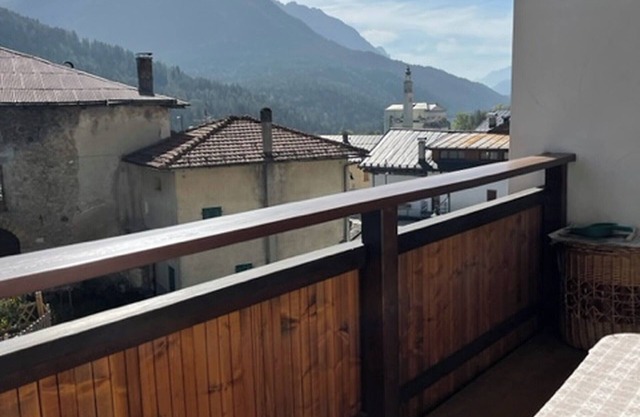 Ferienwohnung 'Ciasa De Pauli' mit Bergblick, Balkon und WLAN