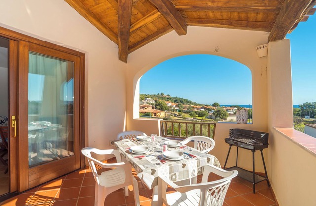 Ferienwohnung in der Nähe dem Strand mit Balkon, Meerblick und Klimaanlage