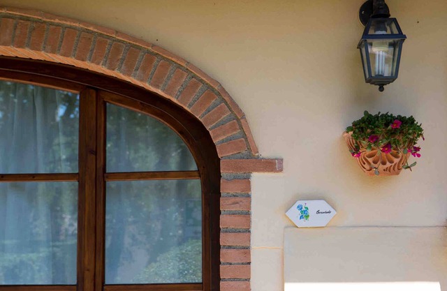 Apartment 'Convolvolo' with Shared Pool, Wi-Fi and Air Conditioning