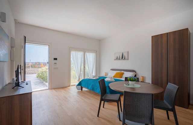 Ferienwohnung 'Costa Del Sud' mit Meerblick, Wi-Fi und Klimaanlage