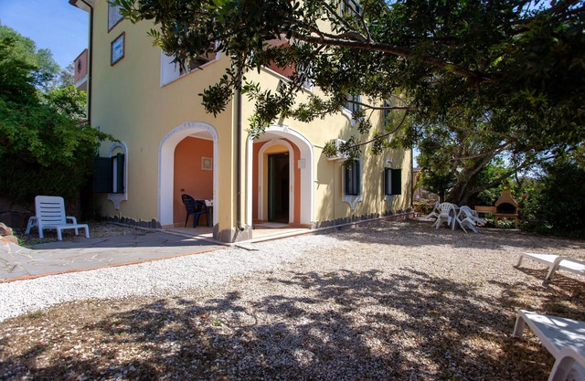 Ferienwohnung "Cuore" in der Nähe dem Strand mit Garten & WLAN