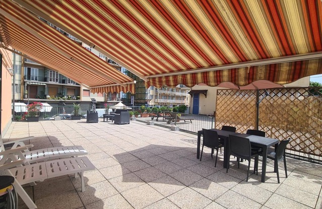 Ferienwohnung 'Da Nonna Pina' mit Meerblick, privater Terrasse und Wi-Fi