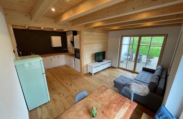 Apartment 'dahoimelig' mit Bergblick, privater Terrasse und WLAN