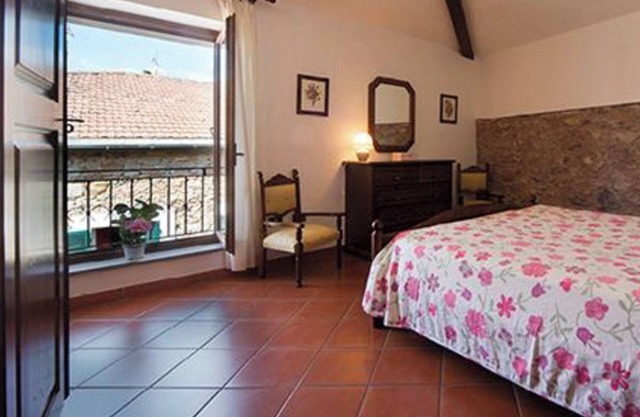 Ferienwohnung 'Dalia' mit Gemeinschaftspool, privater Terrasse und Wi-Fi