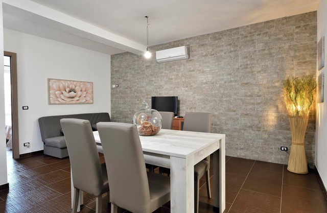 Ferienwohnung "DaMaria" mit Gemeinschaftsgarten, A/C & Wi-Fi