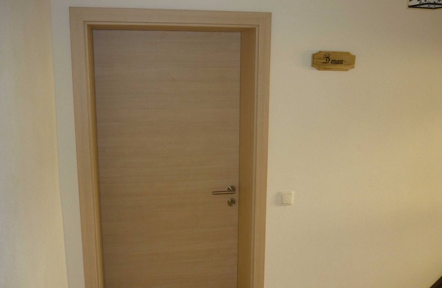 Ferienwohnung Donau - Ferienwohnungen beim Hotel zur Post, Erlau