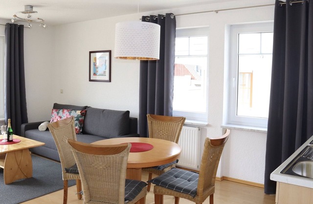 Ferienwohnung Nr. 1 mit Blick zum Hafen