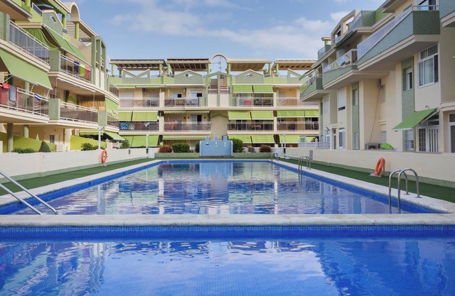 Ferienwohnung 'Delfines' mit privatem Pool, privater Terrasse und WLAN
