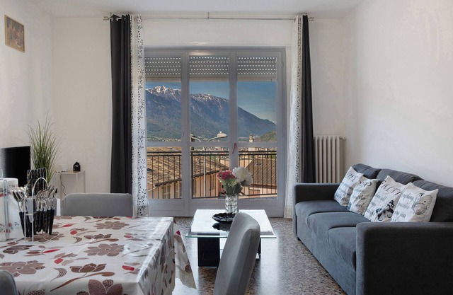 Ferienwohnung 'Dilman' mit Bergblick, privater Terrasse und Wi-Fi