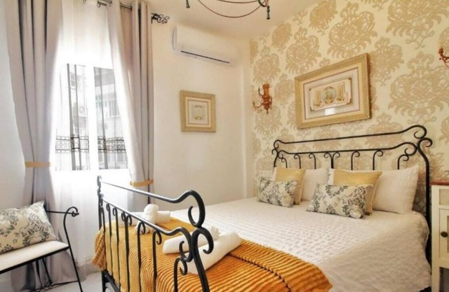 Apartment "Domus Cartagho Nova" with Mountain View, Balcony & Wi-Fi