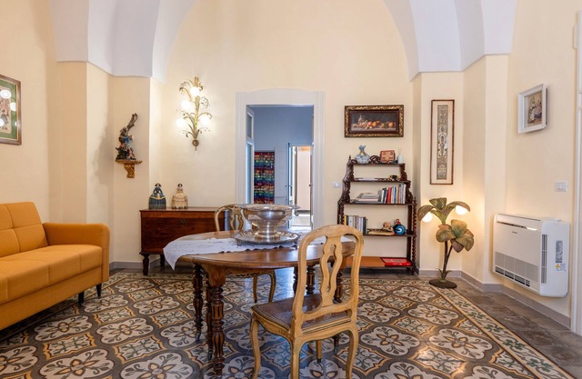 Ferienwohnung 'Donna Cesarina - Maison De Charme' mit Privatterrasse, Wi-Fi und Klimaanlage