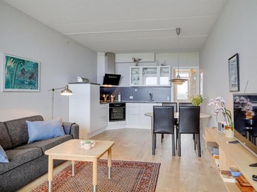 Apartment Edelina - 50m from the sea by Interhome
