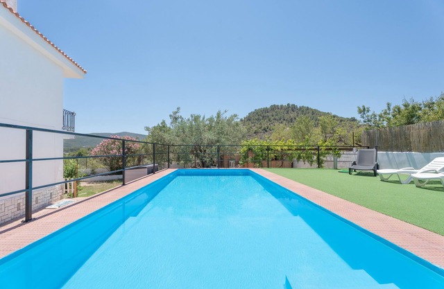 Ferienwohnung 'El Cachorro' mit Bergblick, privatem Pool und Gemeinschaftsterrasse