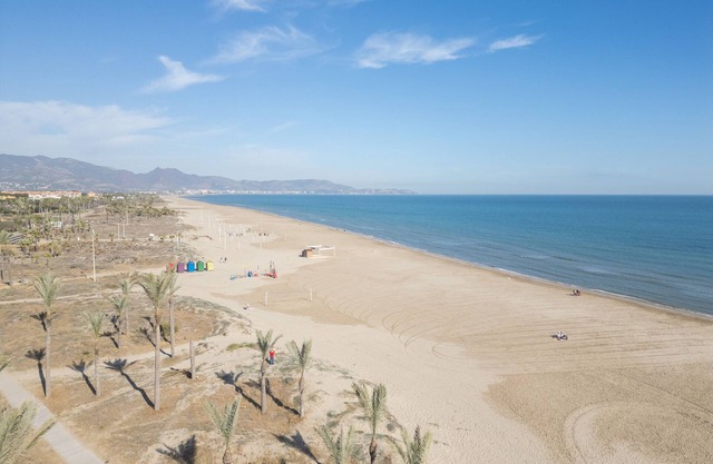 Apartment 'Elcano' with Mountain View, Wi-Fi and Air Conditioning