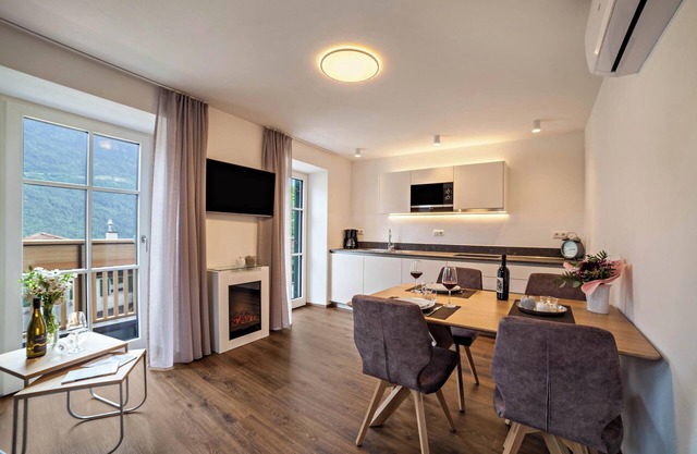 Ferienwohnung "Engel Stodl" mit Bergblick, A/C, WLAN, Balkon, Sauna & Terrasse